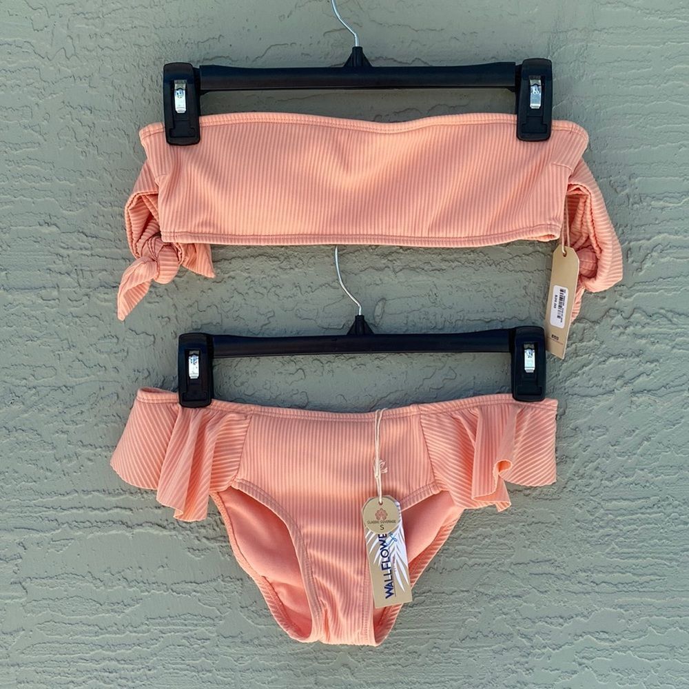 Wallflower Sz S NWT Juniors Solid Ribbed Bikini Swim